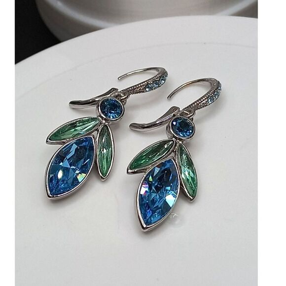 GIVENCHY & SWAROVSKI BLUE/GREEN Bracelet & Earrings - Picture 4 of 6